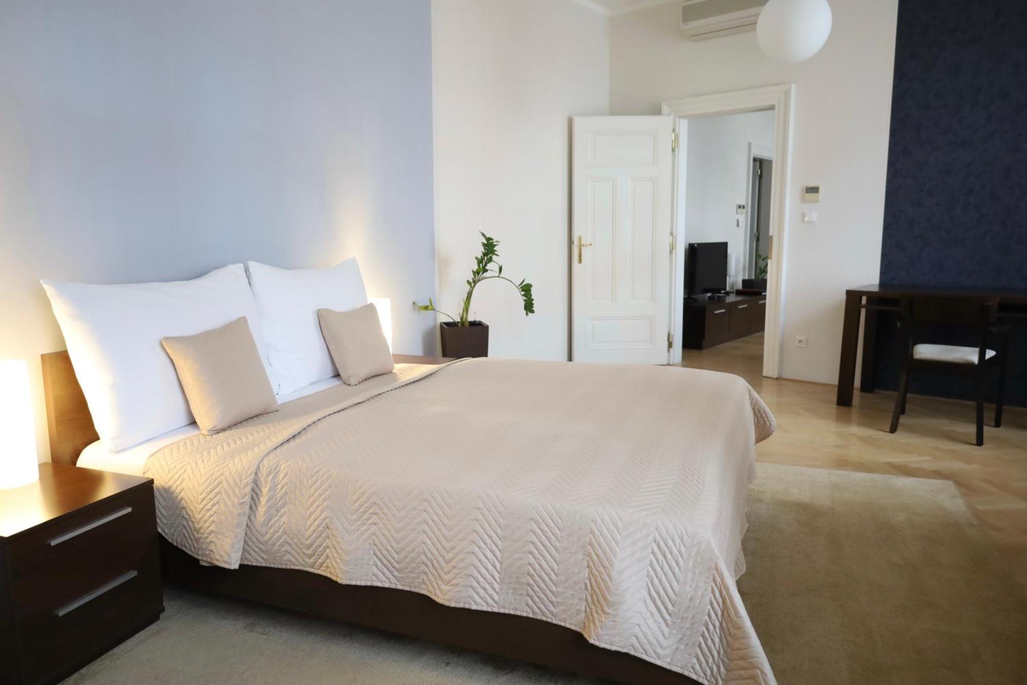 Aparthotel Rezidence Ostrovni Praga Zewnętrze zdjęcie