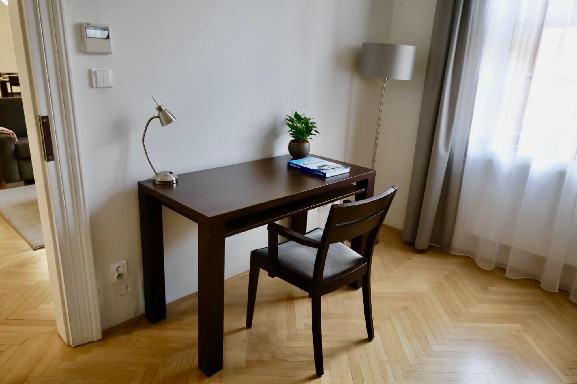 Aparthotel Rezidence Ostrovni Praga Zewnętrze zdjęcie