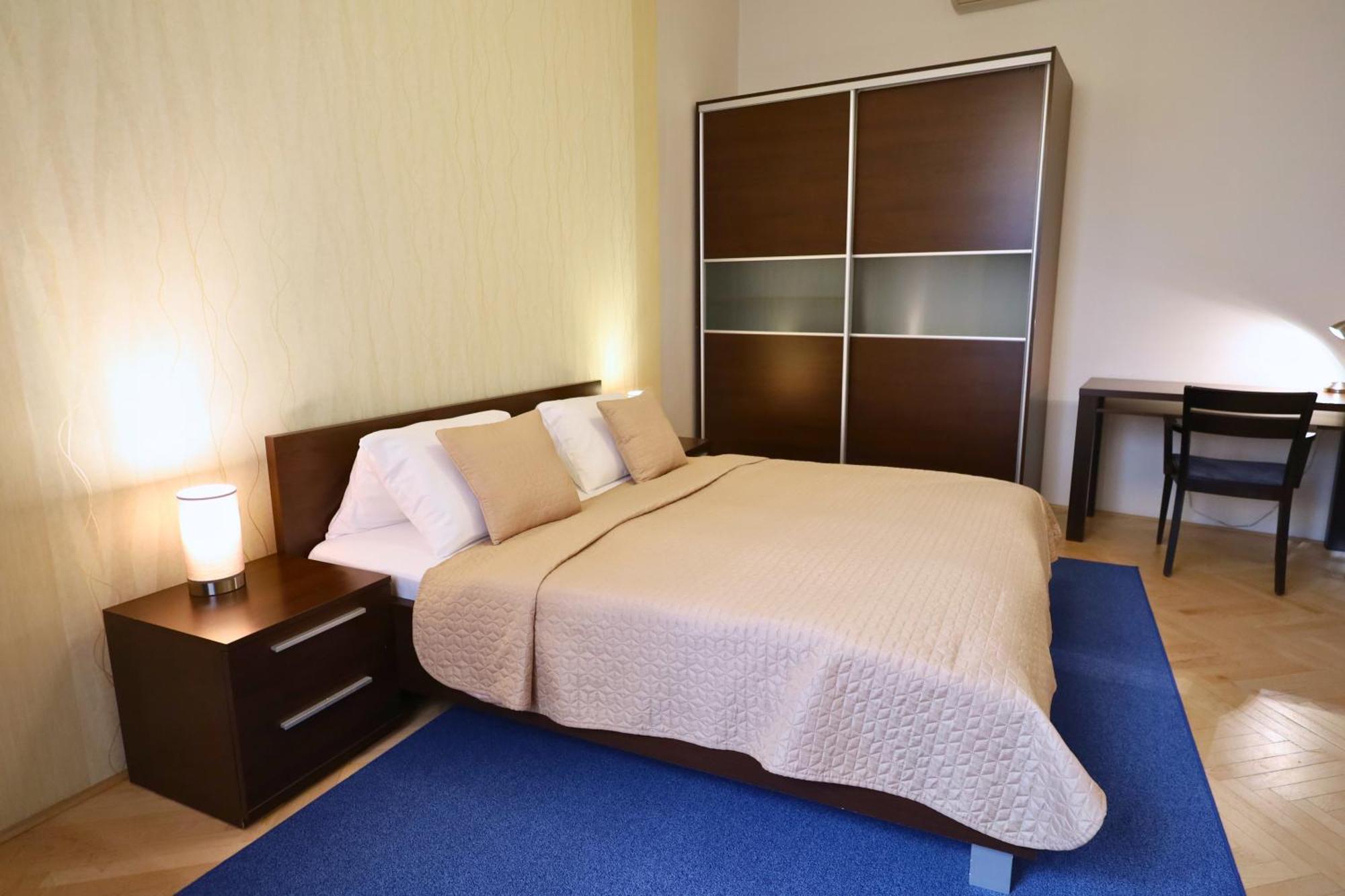 Aparthotel Rezidence Ostrovni Praga Zewnętrze zdjęcie